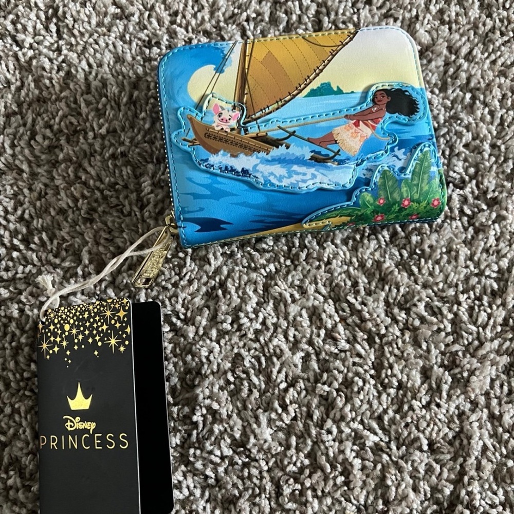 Moana loungefly Wallet